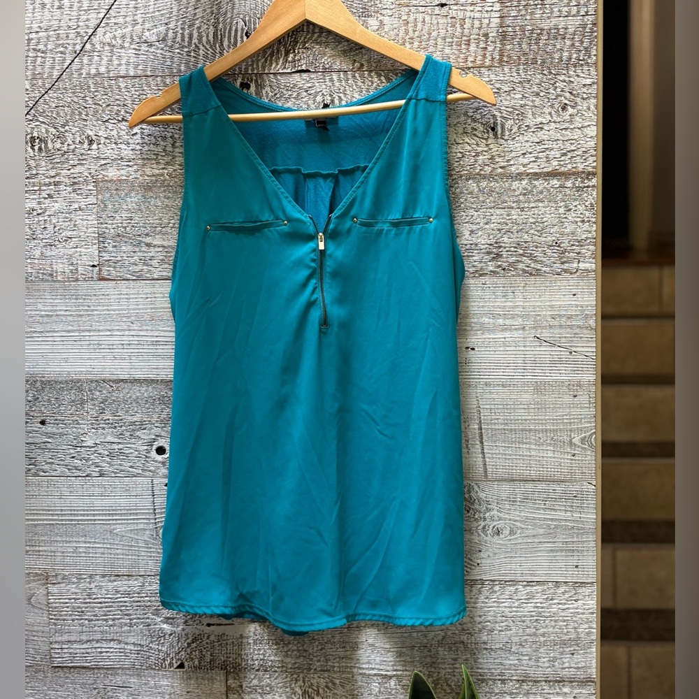 3/$30 | Express | Zip V-Neck Tank - L, Turquoise/Blue